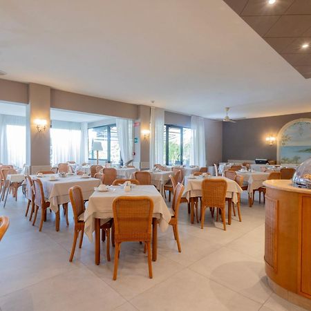 Hotel Berta Desenzano del Garda Extérieur photo