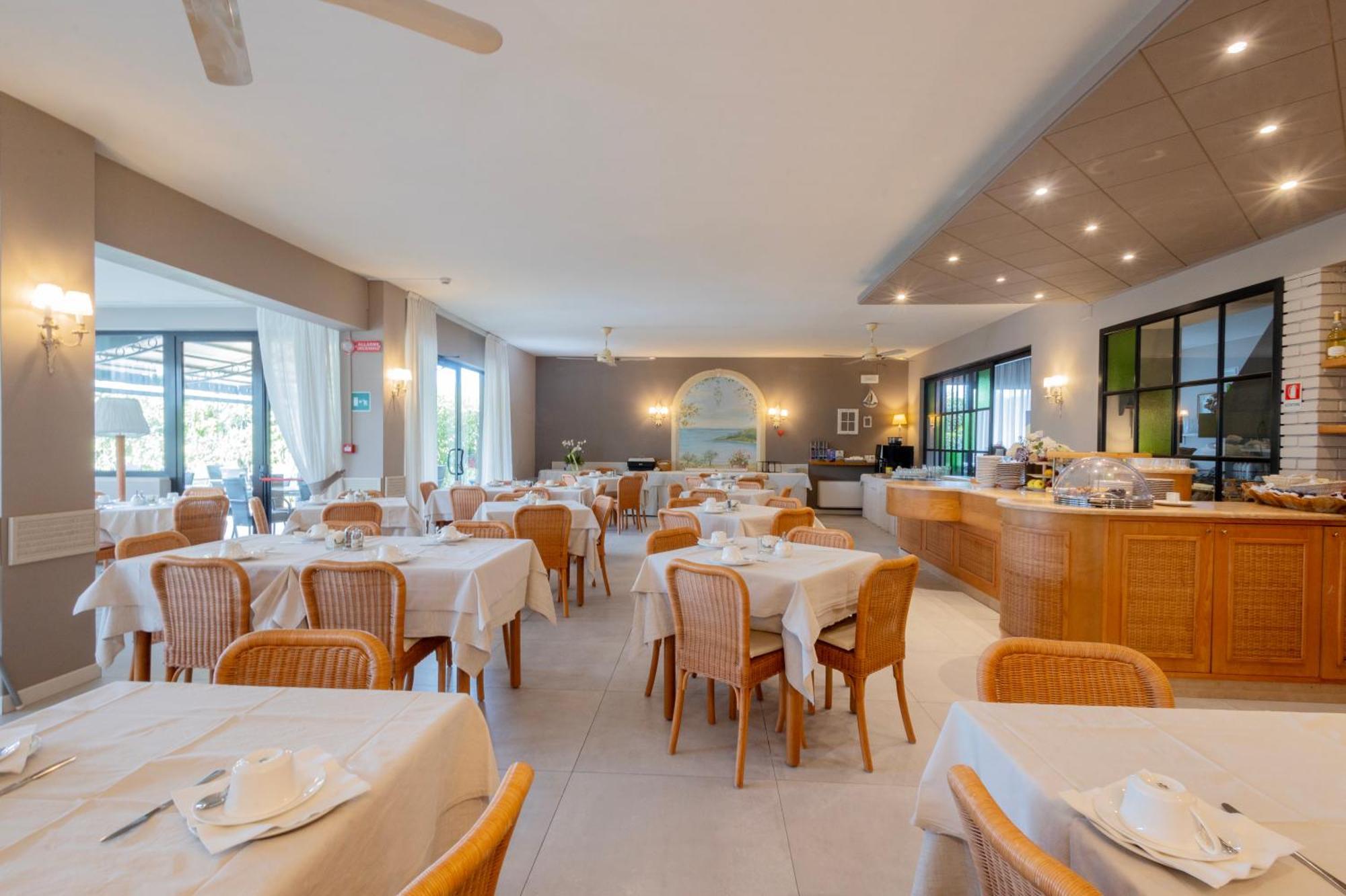 Hotel Berta Desenzano del Garda Extérieur photo