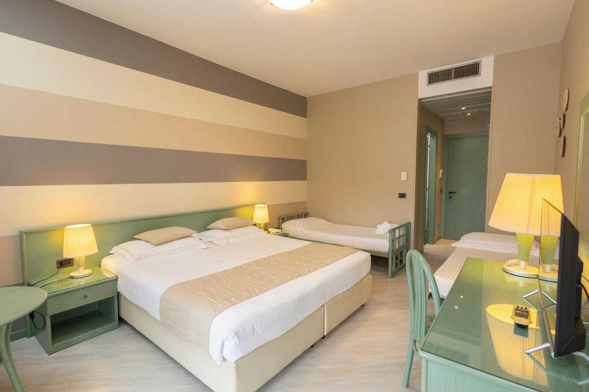 Hotel Berta Desenzano del Garda Extérieur photo
