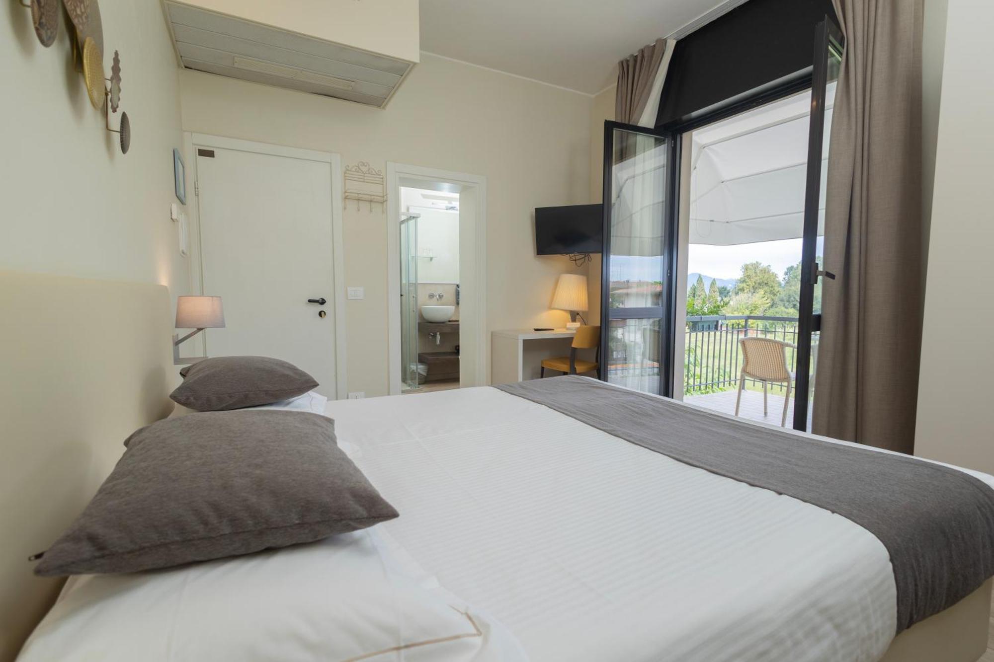 Hotel Berta Desenzano del Garda Extérieur photo