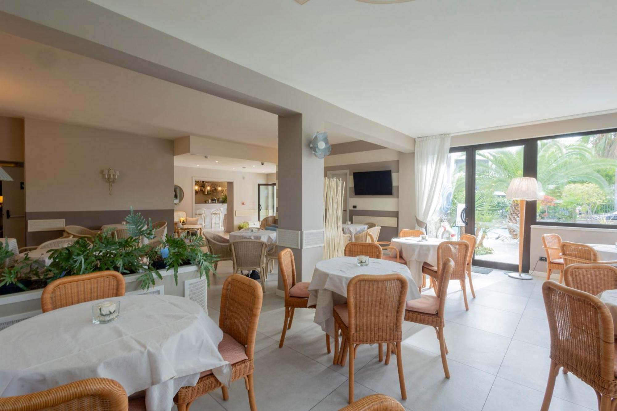 Hotel Berta Desenzano del Garda Extérieur photo