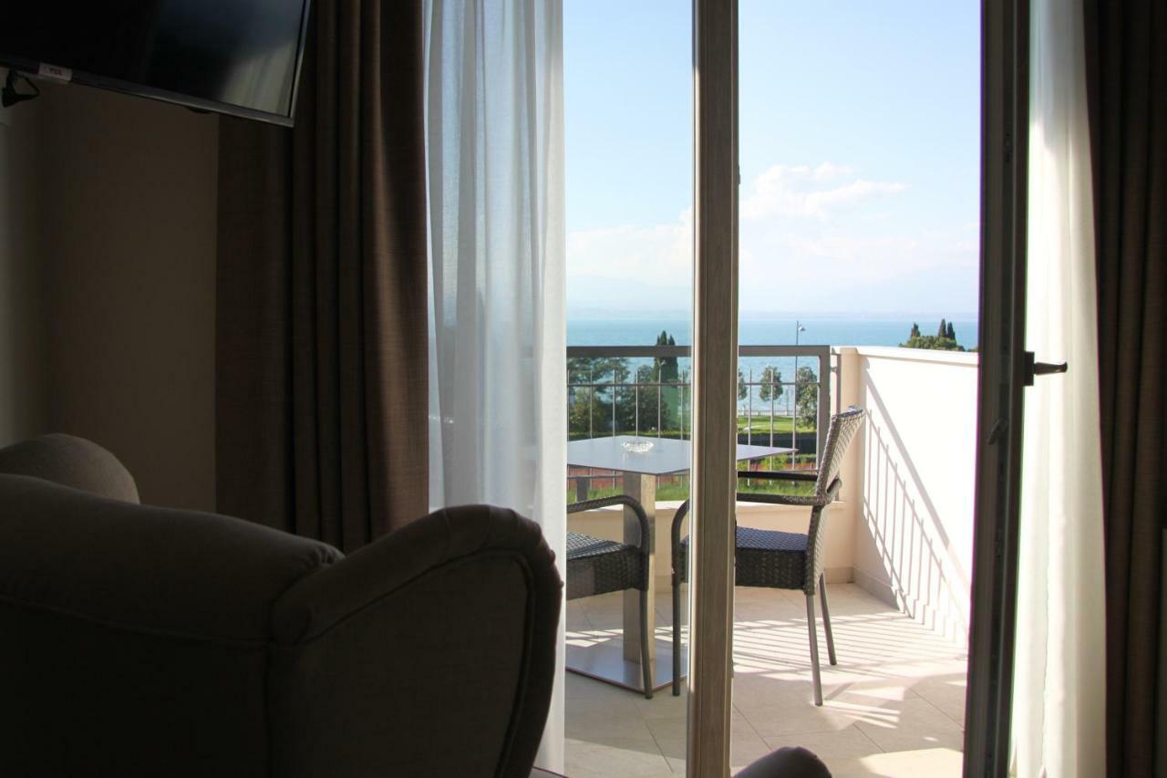 Hotel Berta Desenzano del Garda Extérieur photo